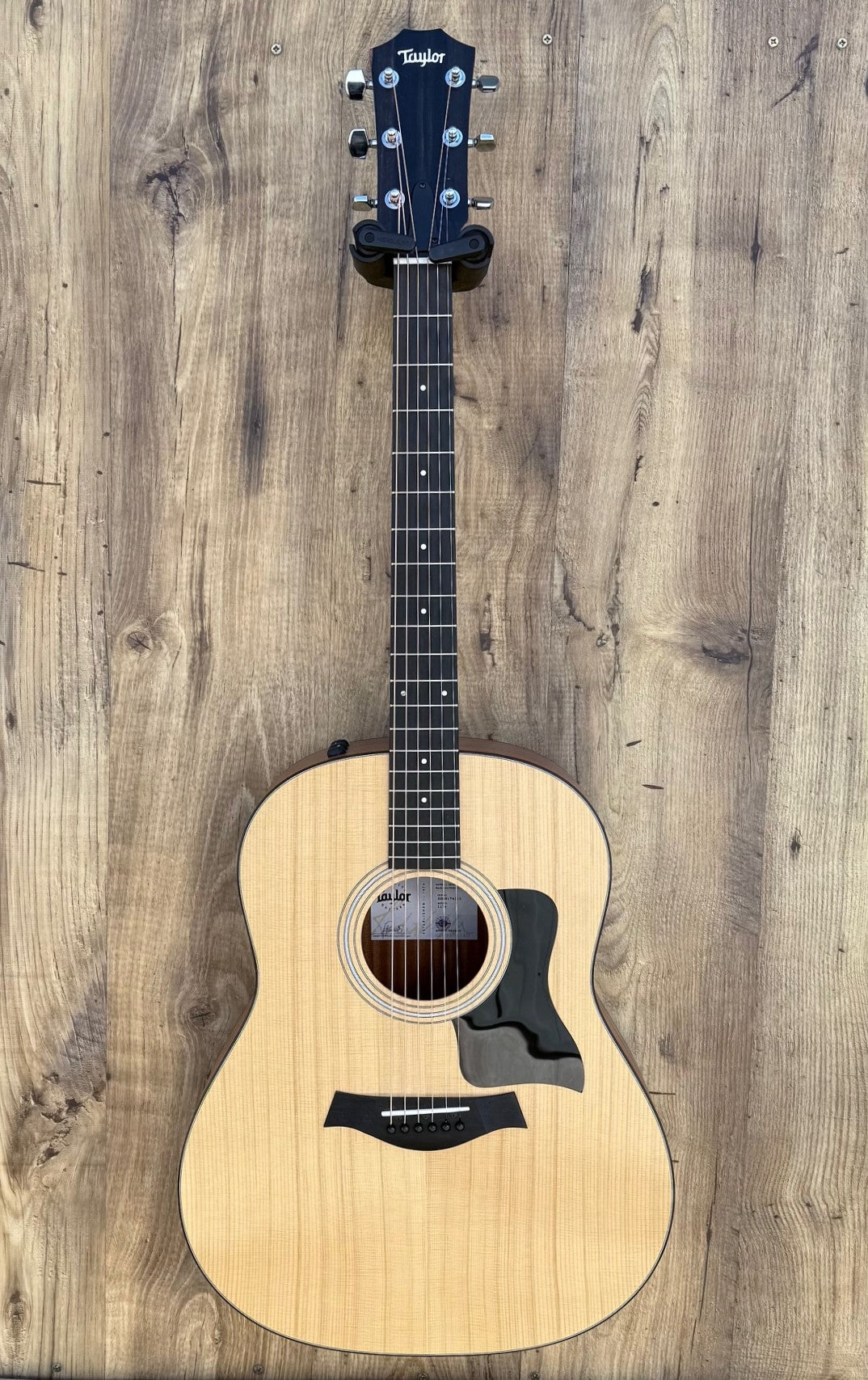 Taylor 117e Grand Pacific Spruce/Sapele 2024