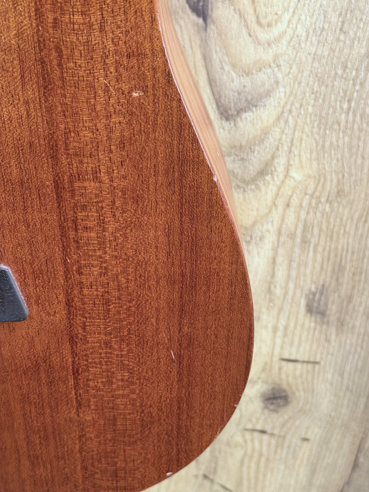 Taylor 301M Mahogany Baby Taylor 2000