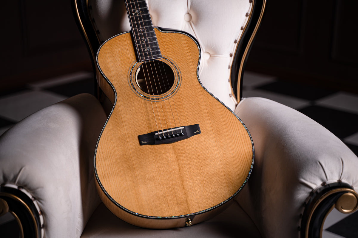 Cort Gold Passion Natural with Case