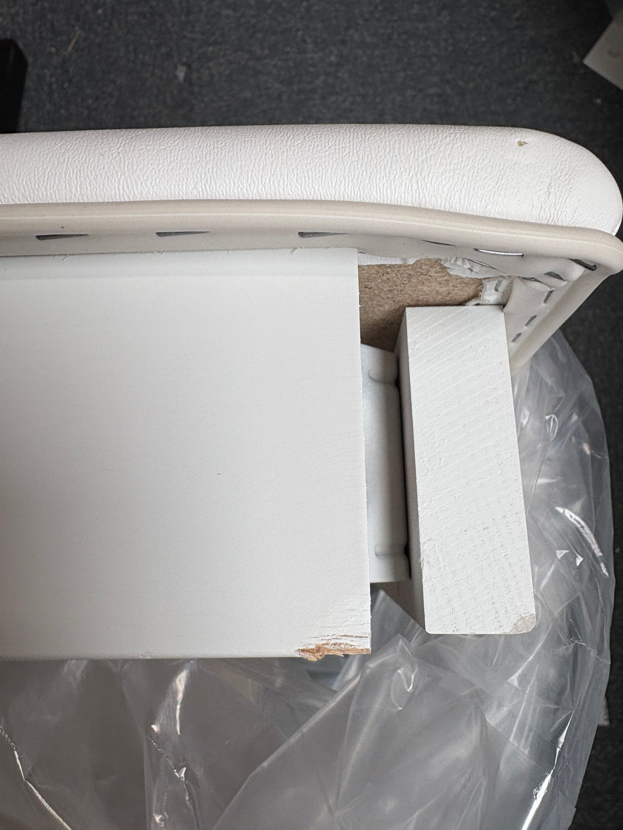 Yamaha White Piano Bench B Stock