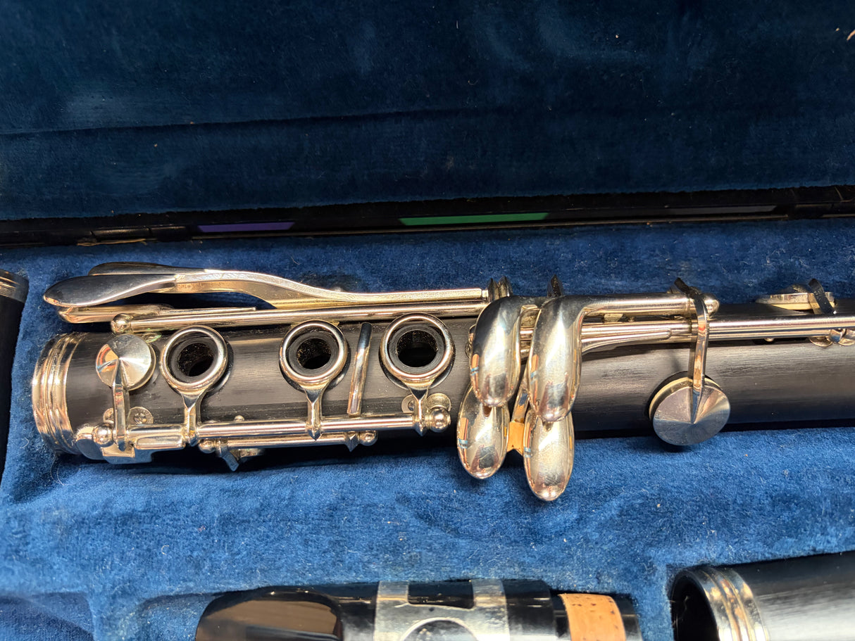 Buffet B12 Clarinet Outfit