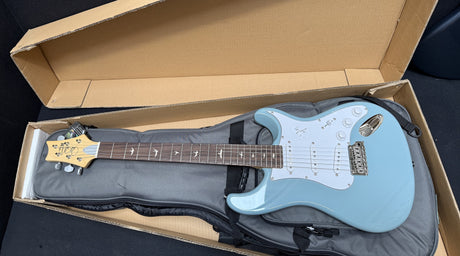 PRS SE Silver Sky Stone Blue