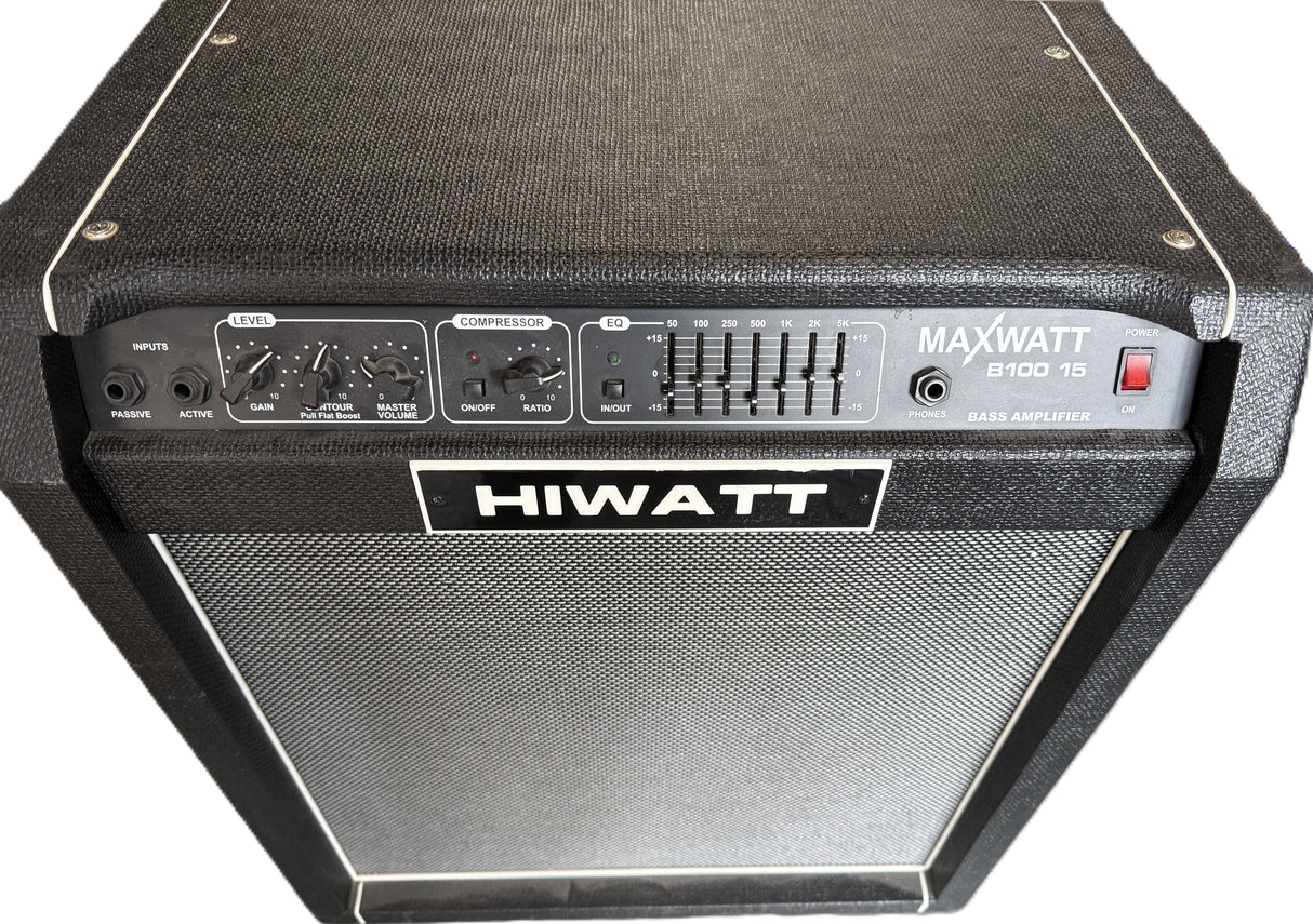 Hiwatt B100 15 Bass Combo