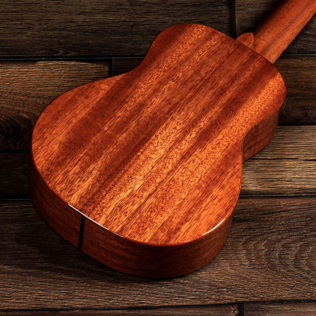 Barnes And Mullins Concert Ukulele - Solid Mahogany. Inc. Gigbag
