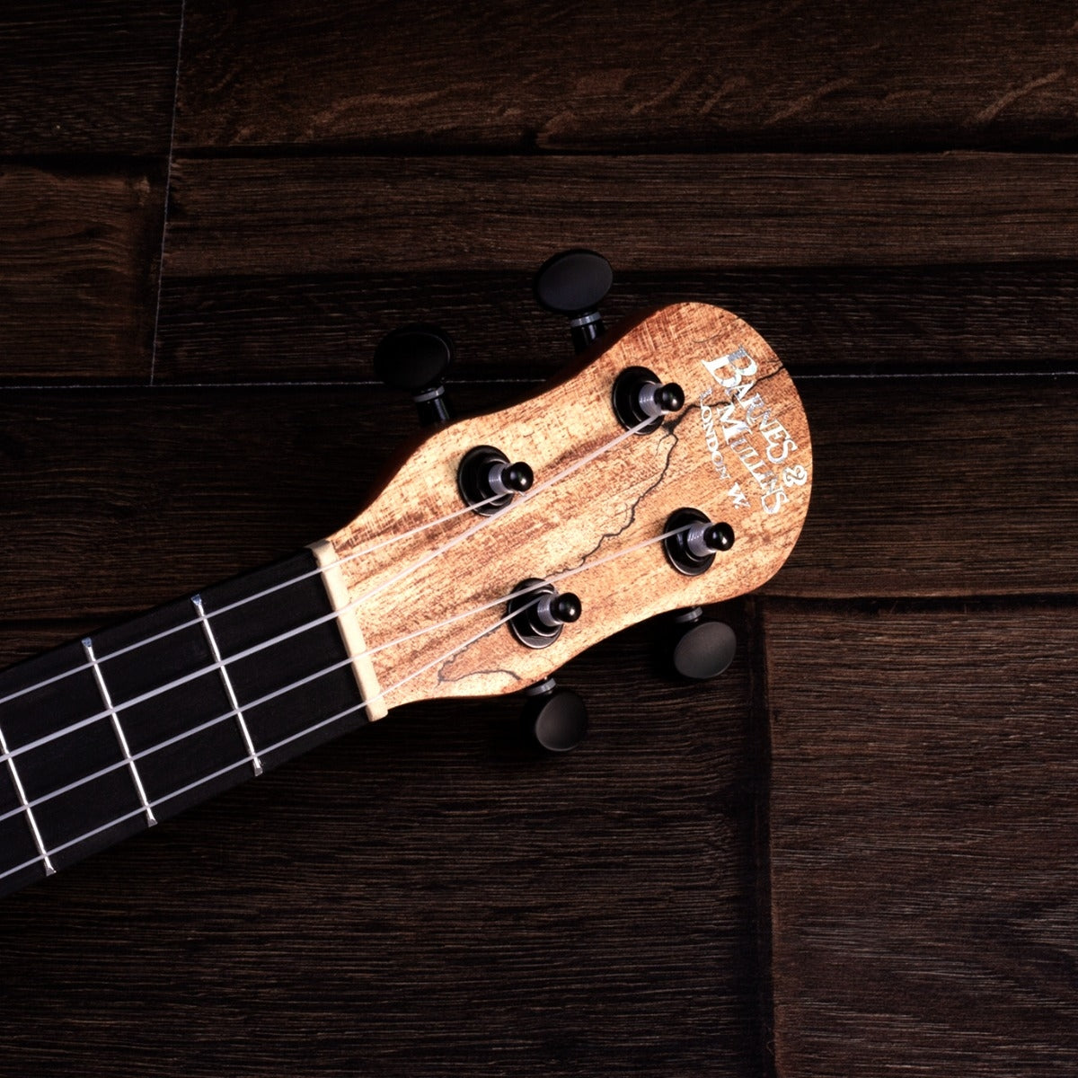 Barnes And Mullins BMUK9C Ukulele Concert - Spalt Maple