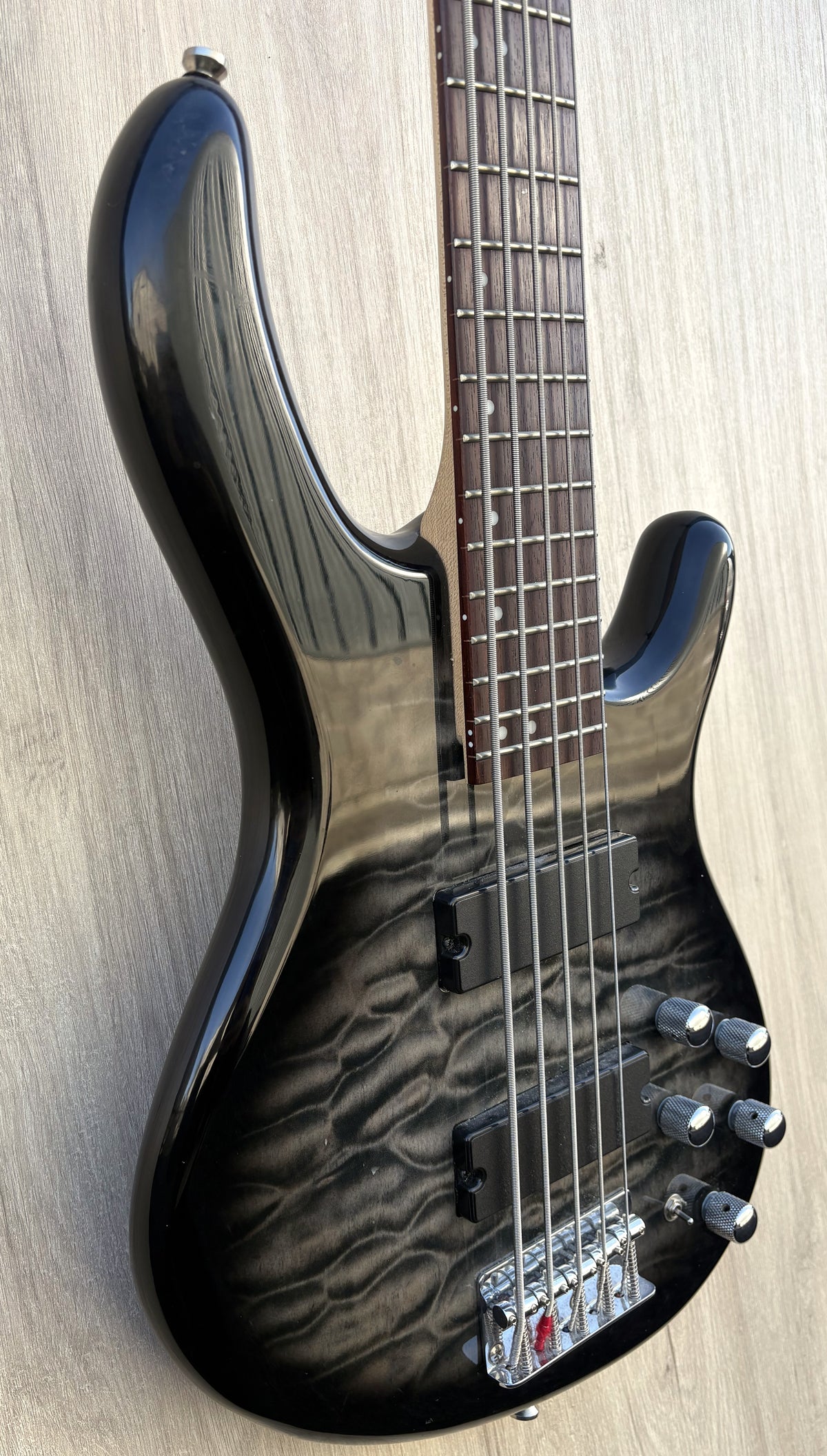 Cort Action Deluxe Bass Guitar DLX V Plus Faded Grey Burst
