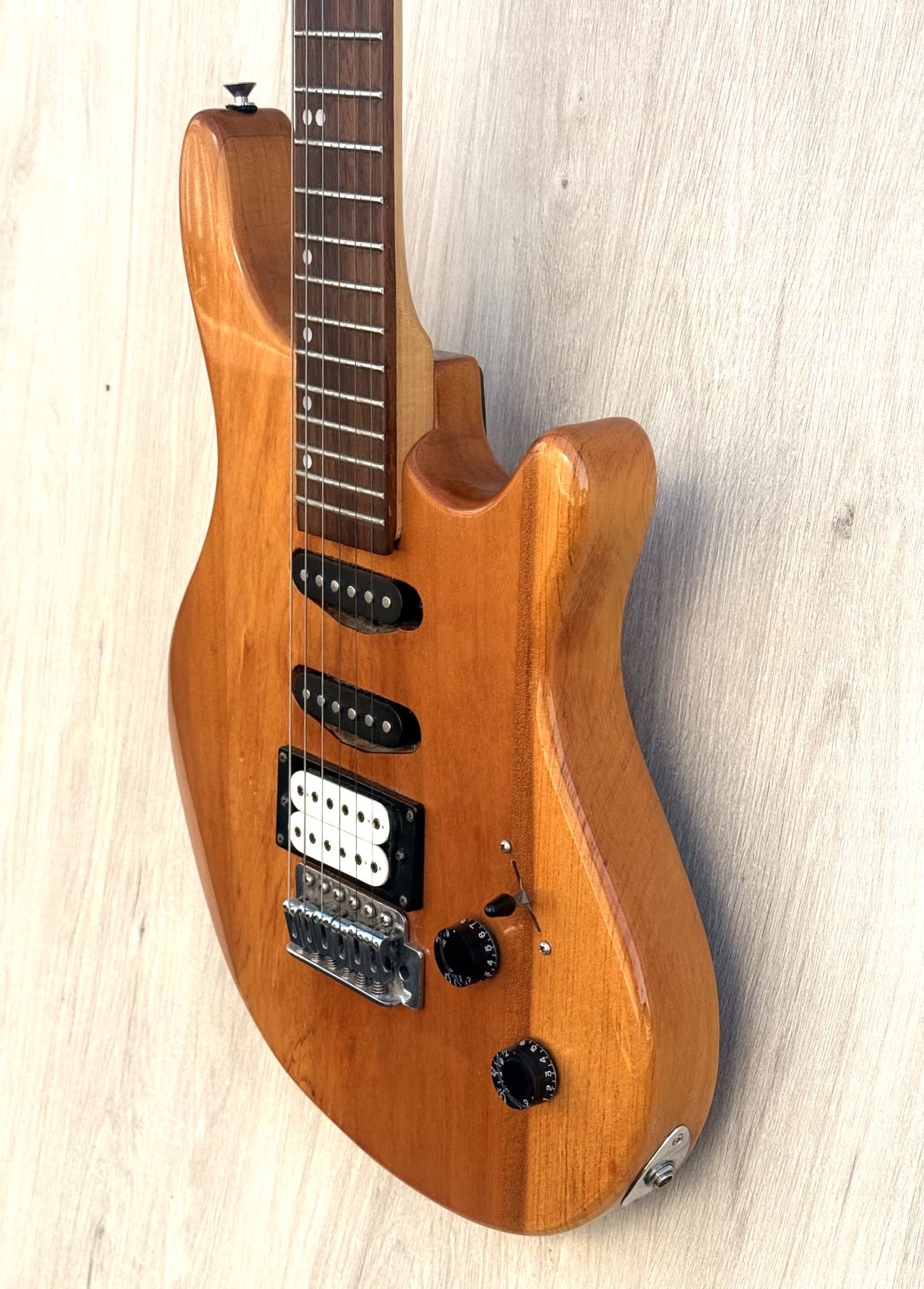 Washburn Maverick BT 4N Natural