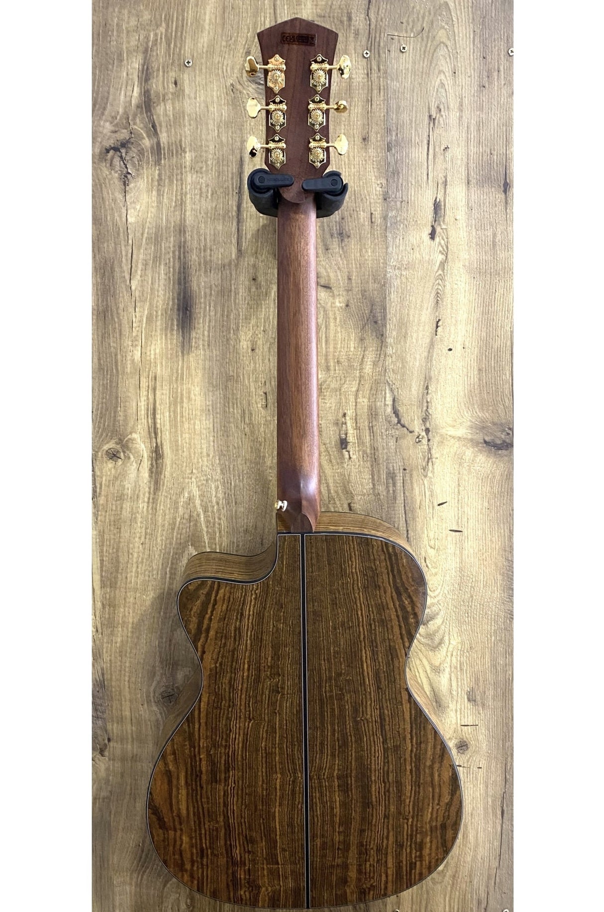 Cort Gold OC6 Bocote Natural