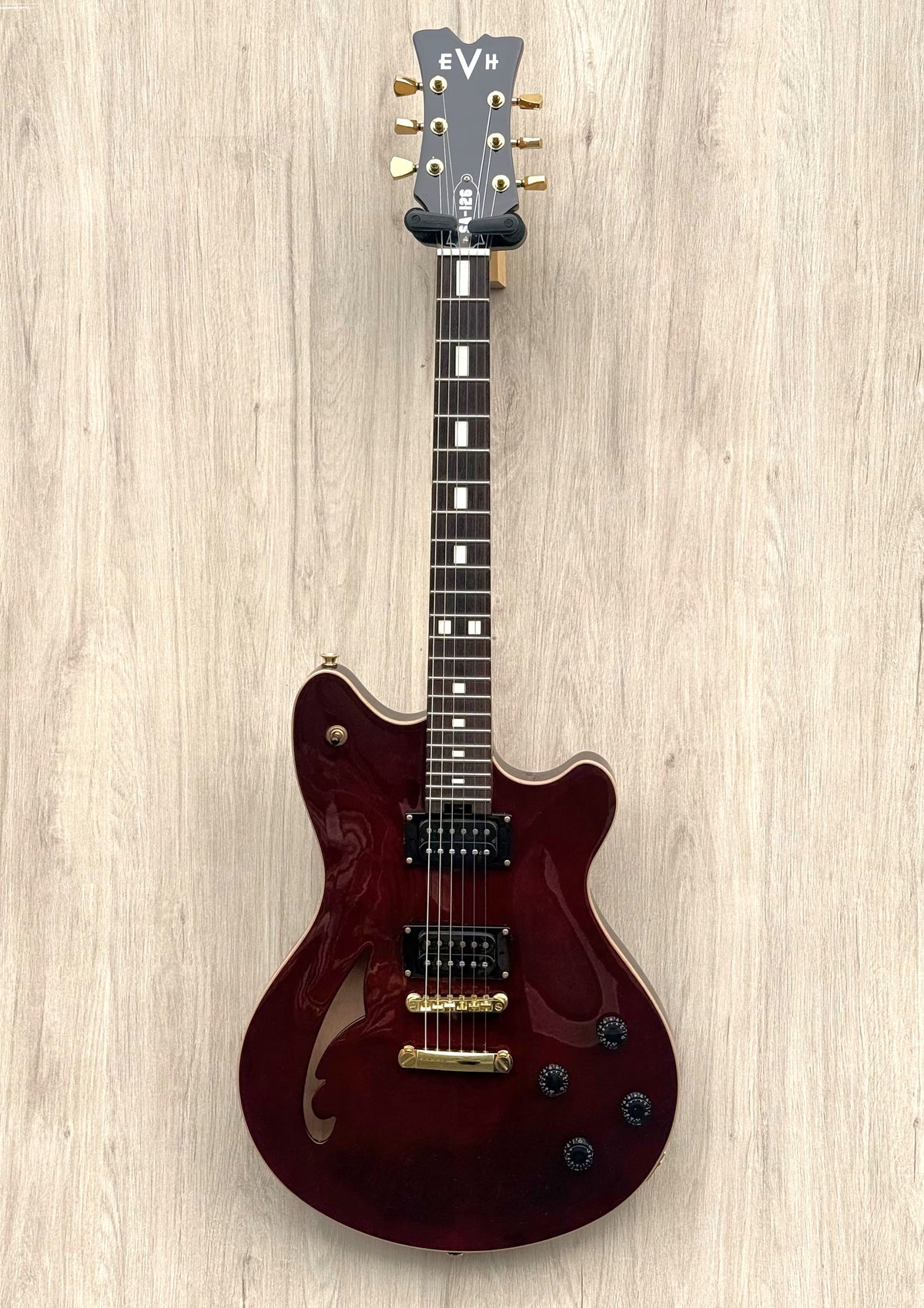 EVH SA-126 Standard Wine Red 2025