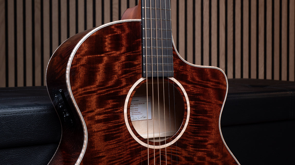 Faith Neptune FX Dark Natural Gold Cutaway Electro-Acoustic 2026