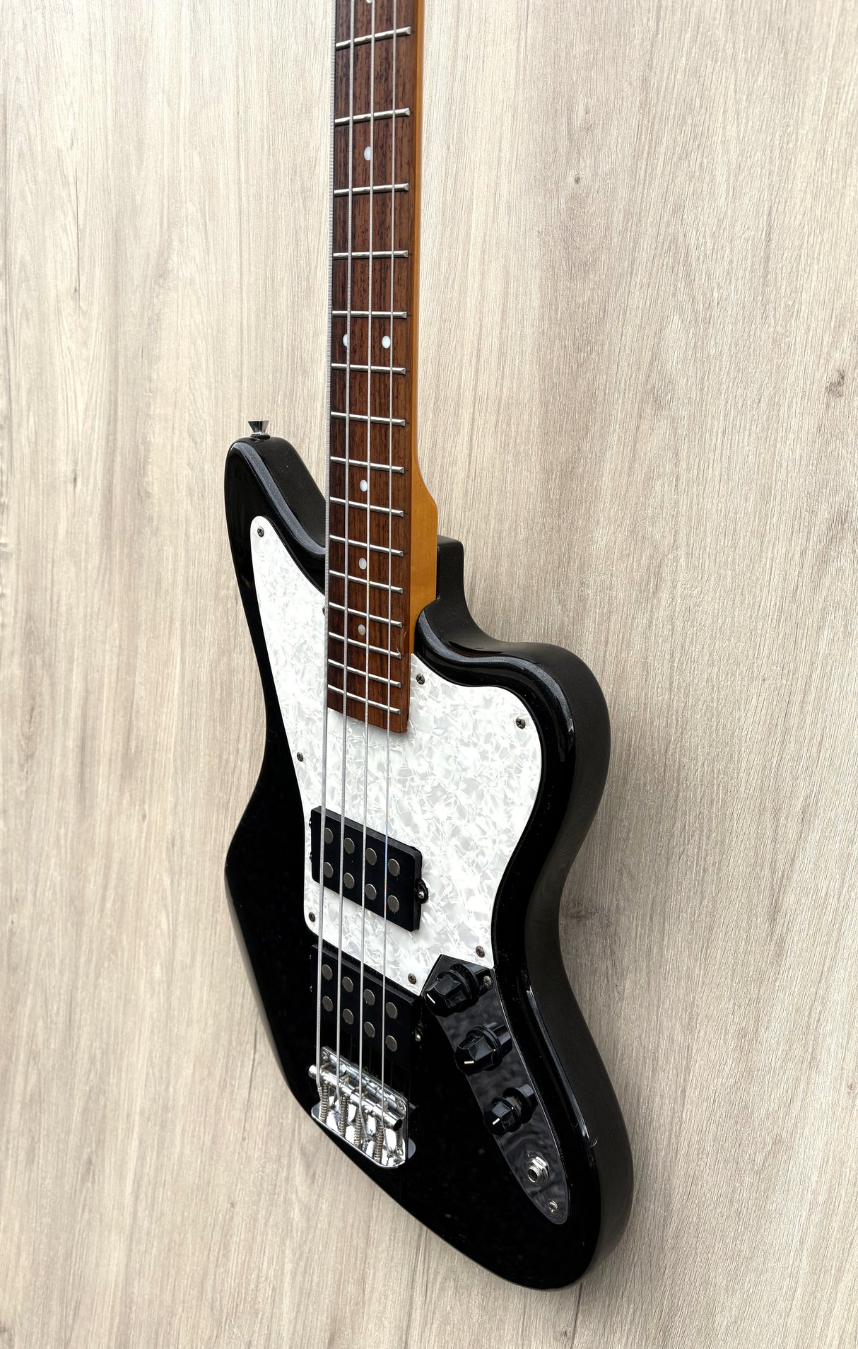 G2 Black bass