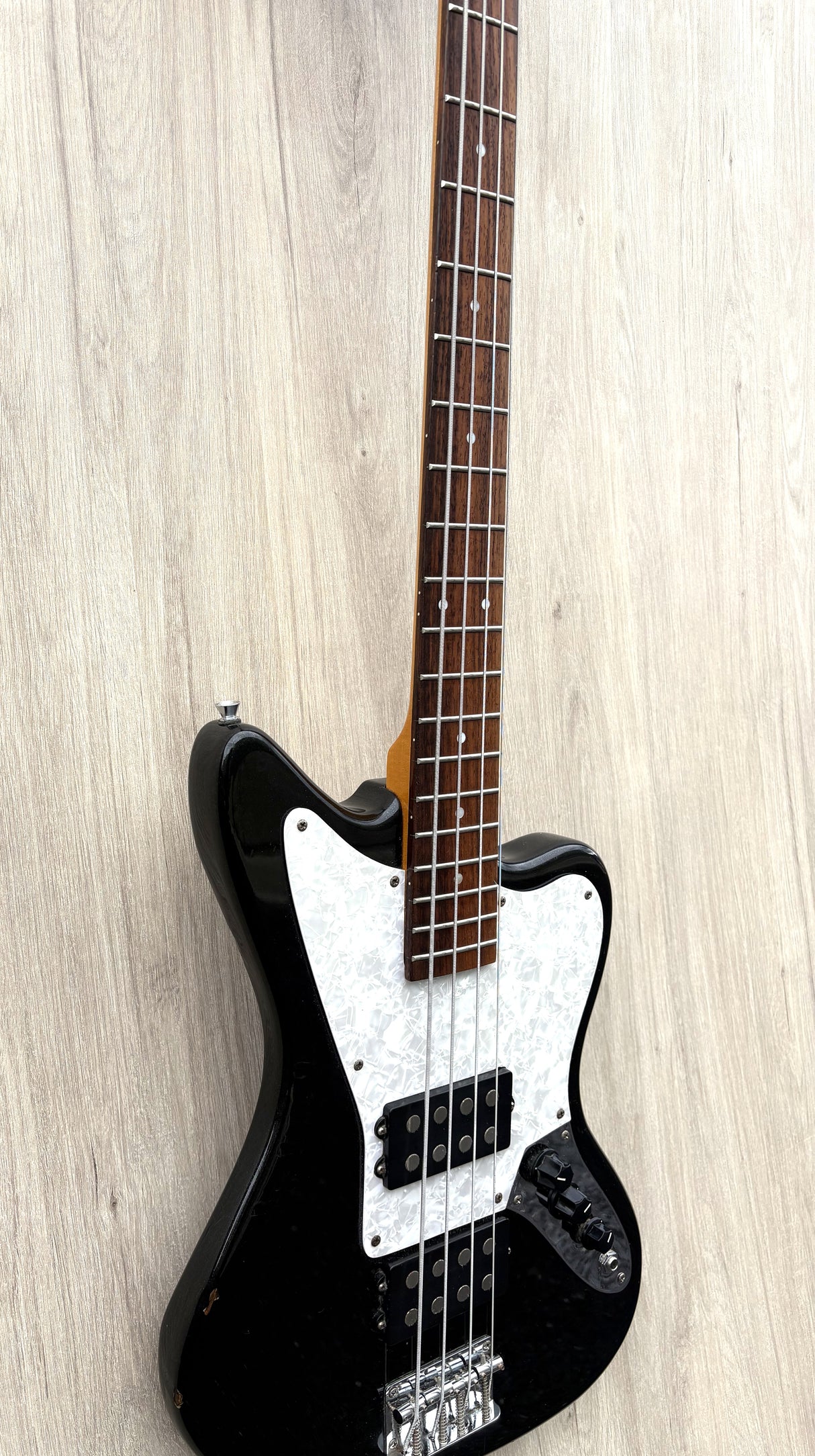 G2 Black bass