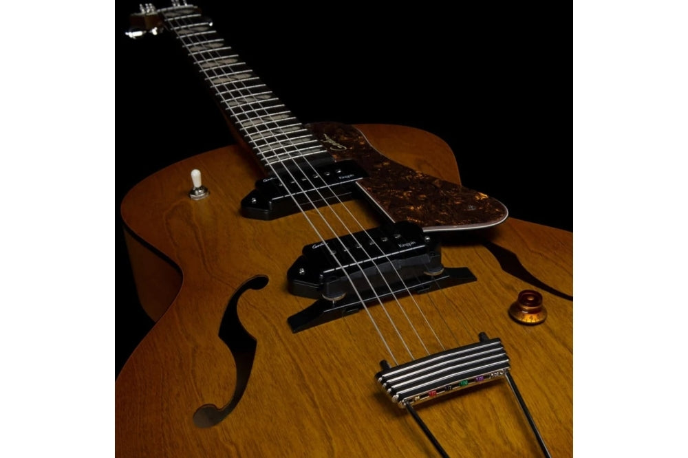 Godin 5th Avenue Jumbo P90 Semi-acoustic- Gold