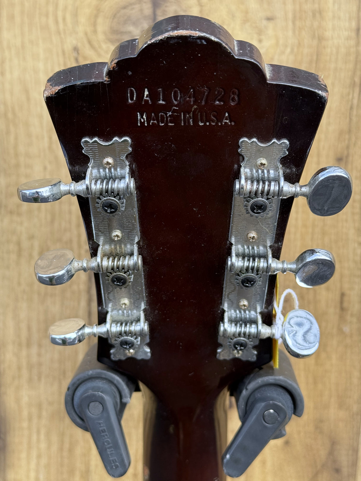Guild D25 SBA Sunburst 1980