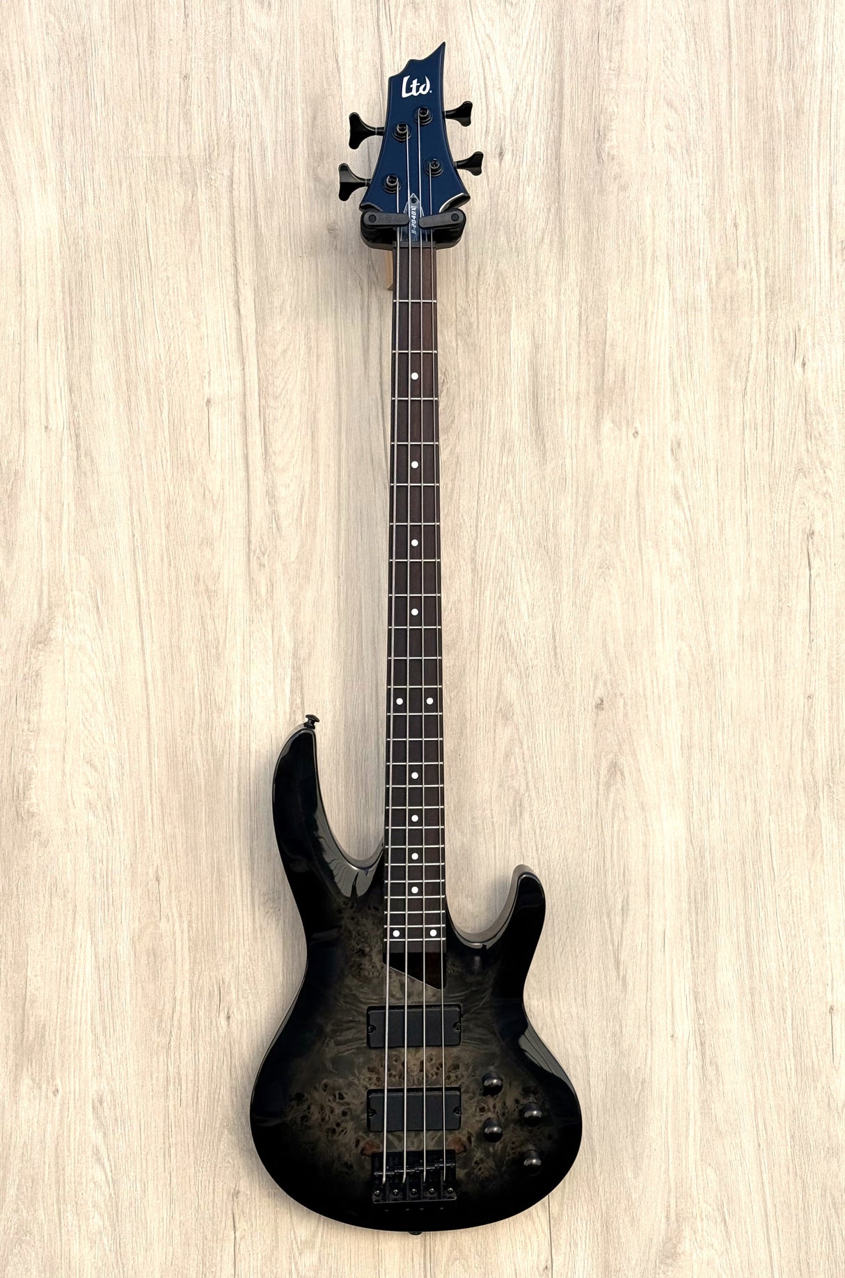 ESP LTD B204DX Black Burst 2026