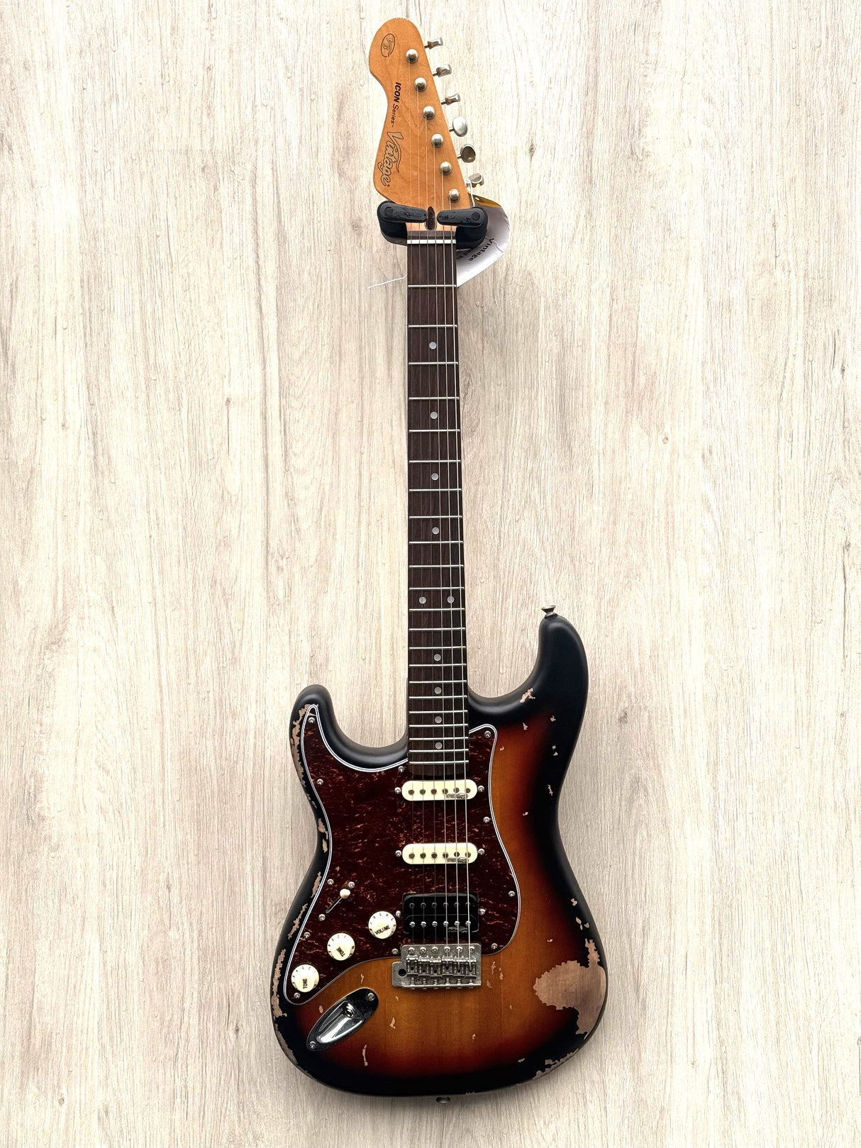 Vintage V6 Icon Distressed Left Hand Three Tone Distressed Sunburst