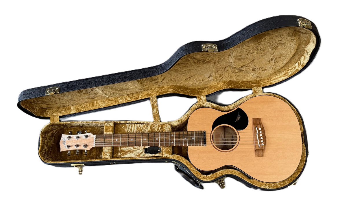 Maton EM-6 Mini Maton Electro-Acoustic Spruce / Maple