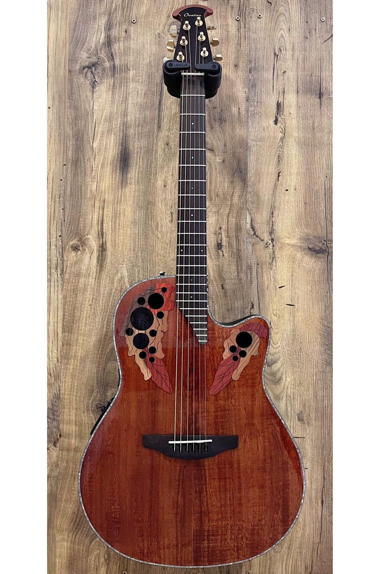 Ovation CE44P-KOA Celebrity Elite Plus Mid Cutaway Figured Koa