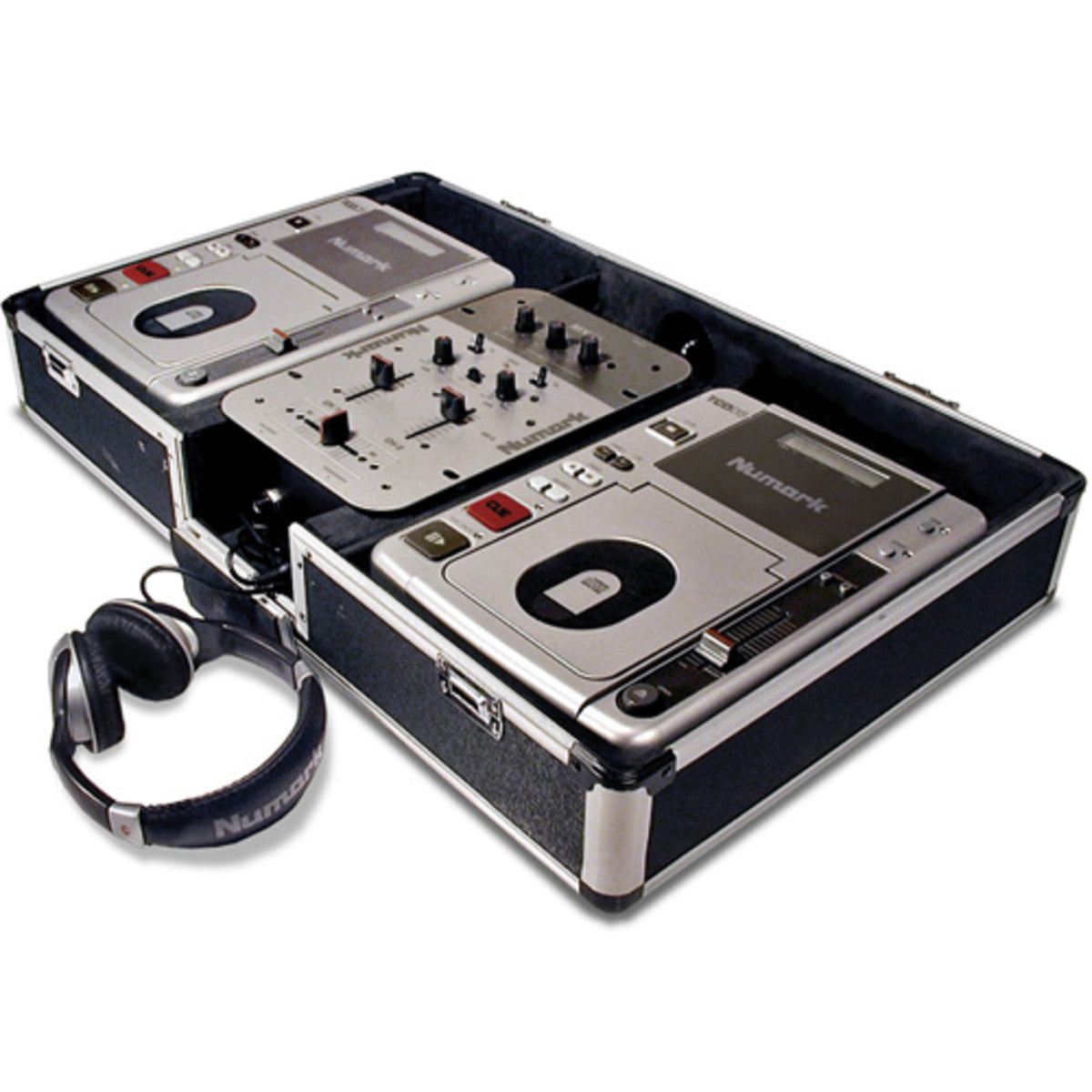 Numark Fusion III DJ CD Package