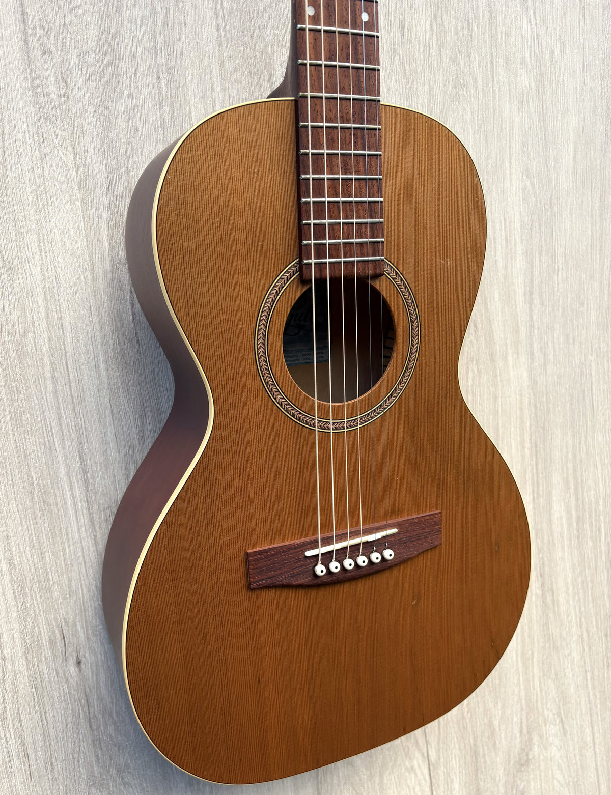 Seagull Grand Parlour Guitar Natural
