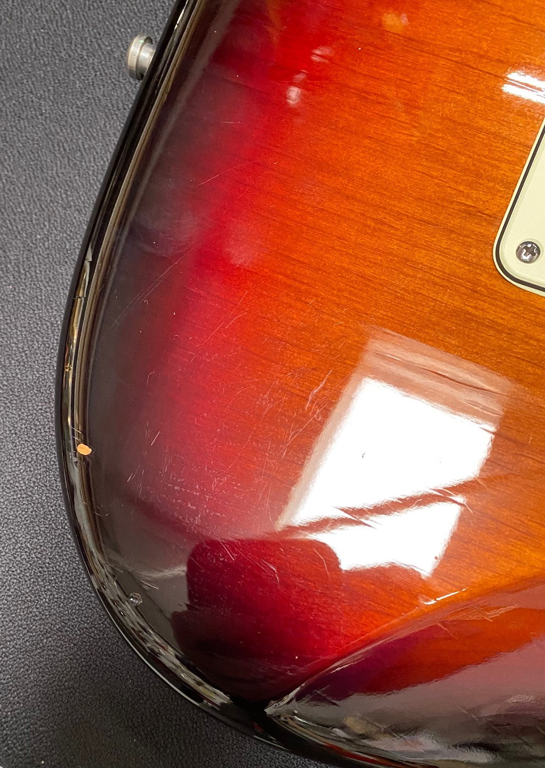 Fender American Deluxe Strat 2013 MN 3-Colour Sunburst