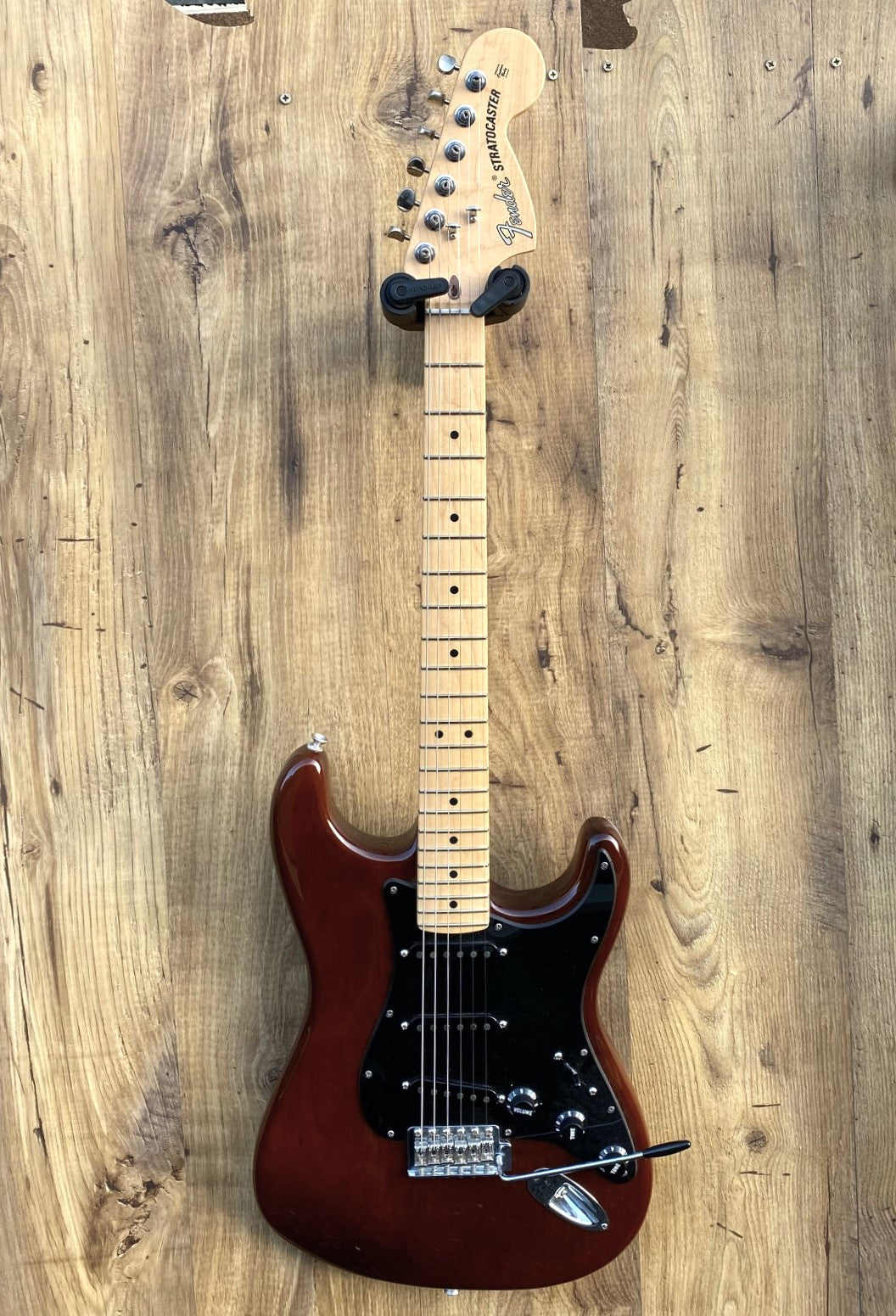 Fender American Performer Stratocaster MN Walnut 2022 Limited Edition