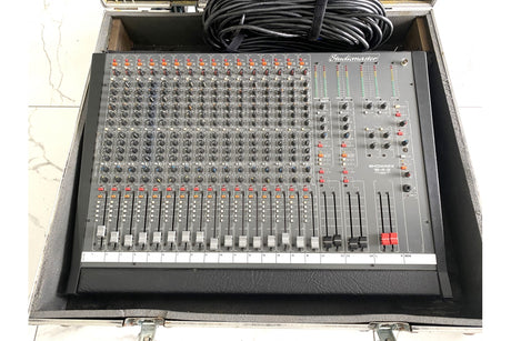 Studiomaster Showmix 16-4-2