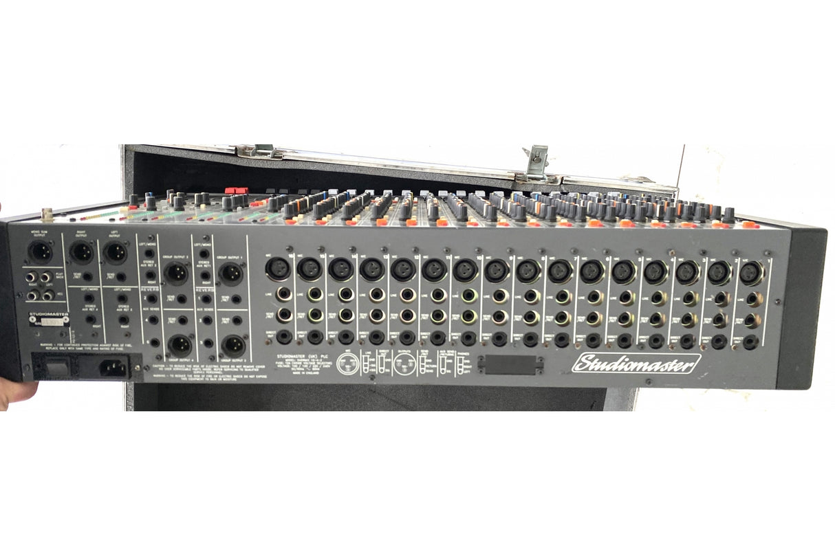 Studiomaster Showmix 16-4-2