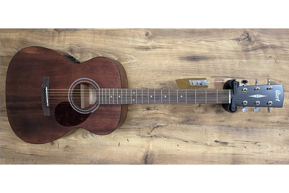 Cort L60 MF Open Pore With Fishman