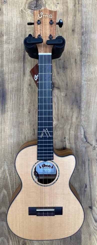 Uma UK-16ST-EQ Solid Spruce Top Tenor With Pickup