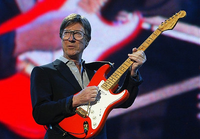 How To Sound Like Hank Marvin