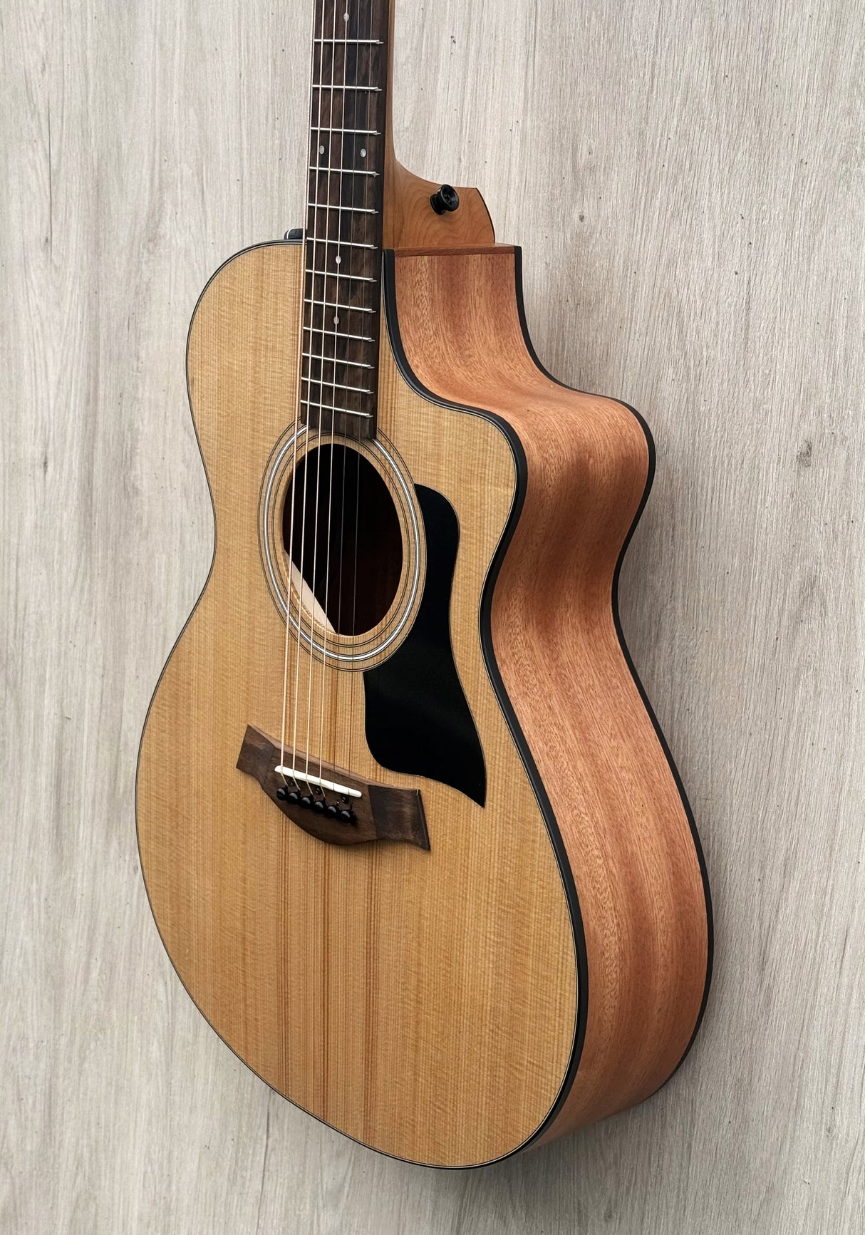 Taylor 112ce Grand Concert 2025