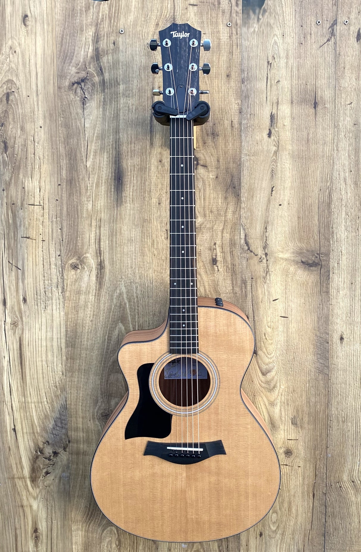 Taylor 112ce Grand Concert Spruce/Sapele Left Hand