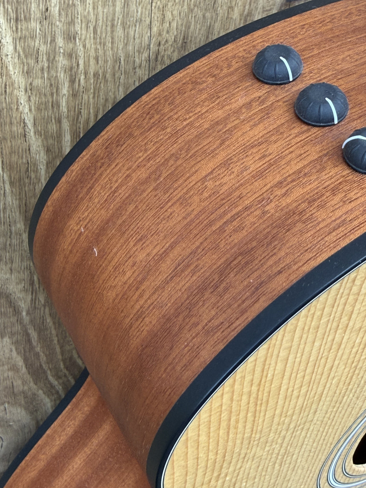 Taylor 114ce Grand Auditiorium 2024