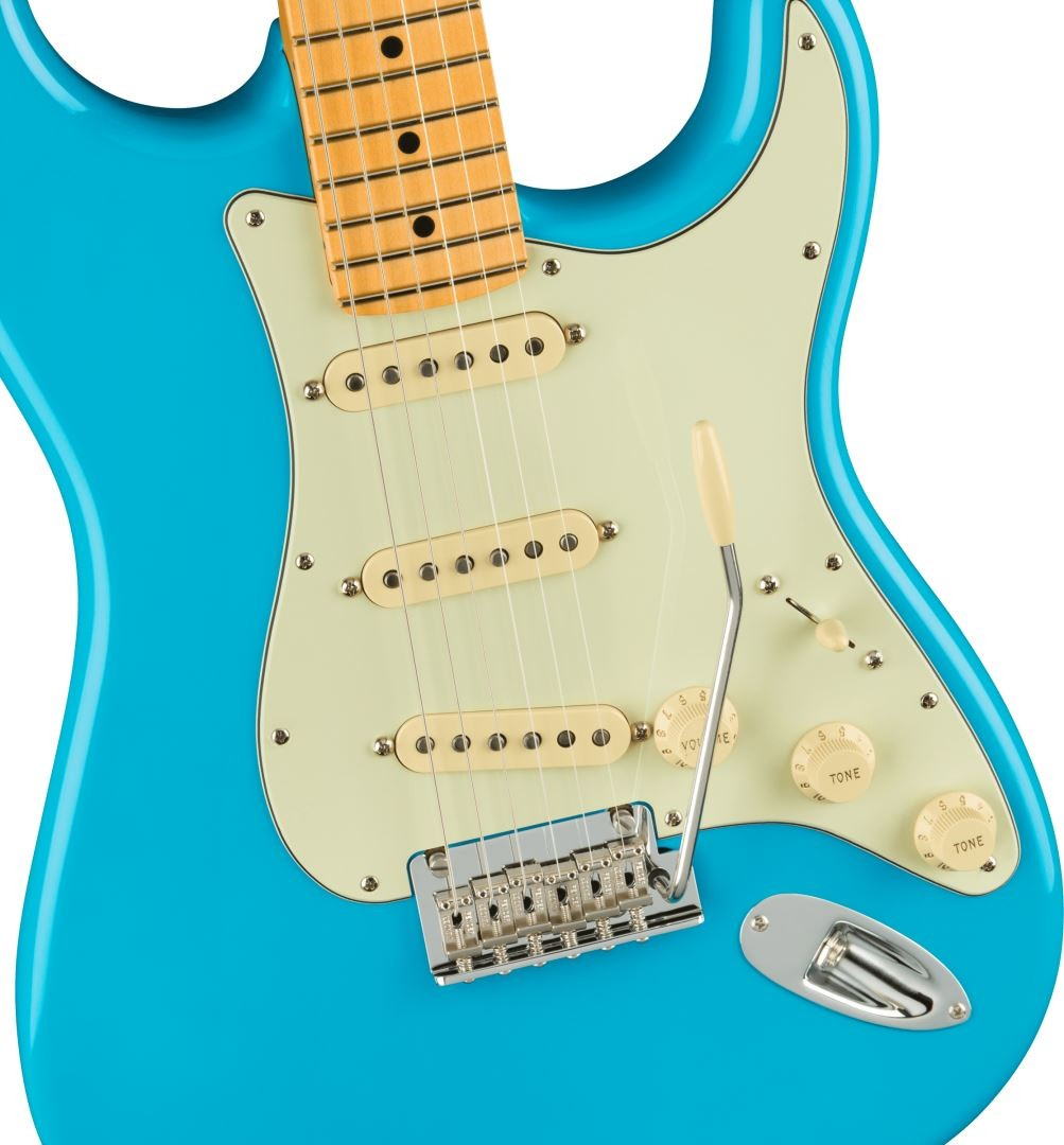 Fender American Professional II Strat Miami Blue MN