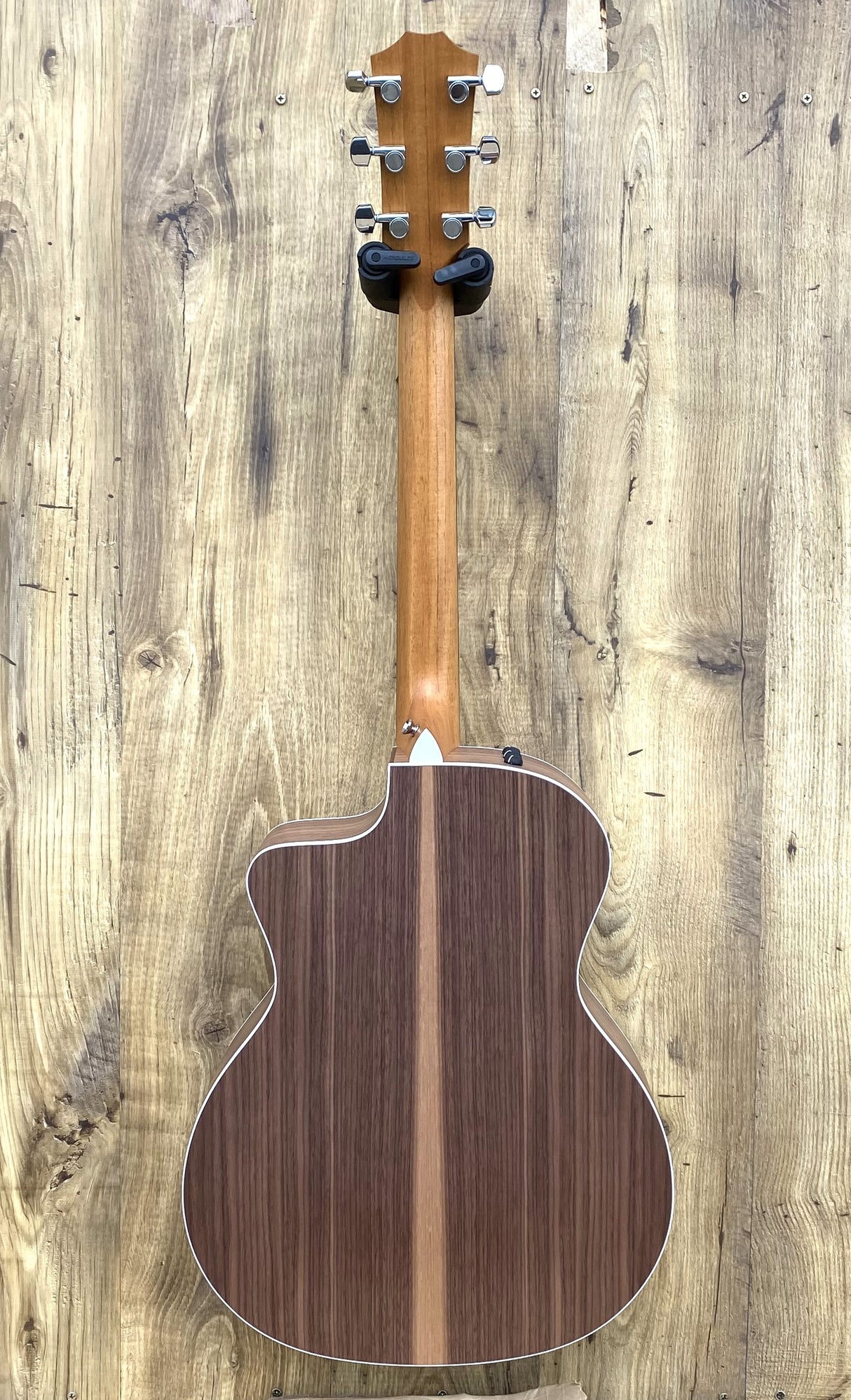 Taylor 214ce Grand Auditorium Walnut/Spruce