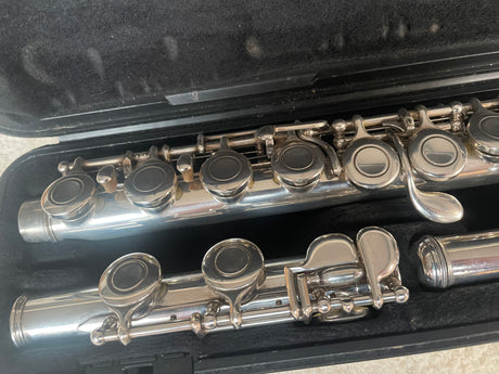 Yamaha YFL211 Flute outfit