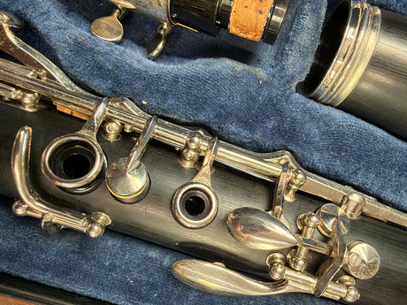 Buffet B12 Clarinet Outfit