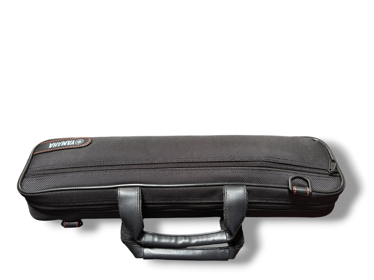 Yamaha YFL211 Flute Outfit