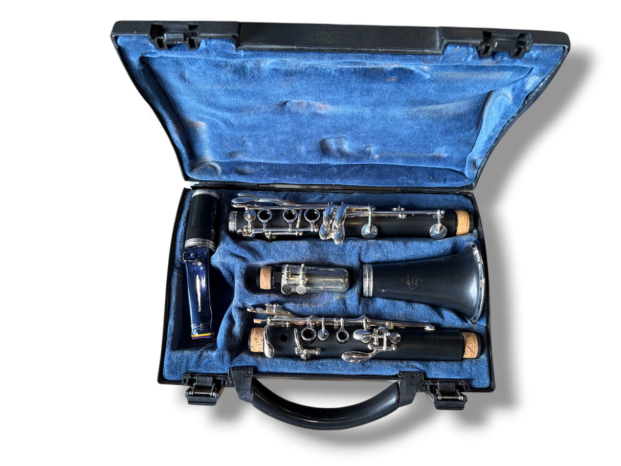 Buffet B12 Clarinet Outfit