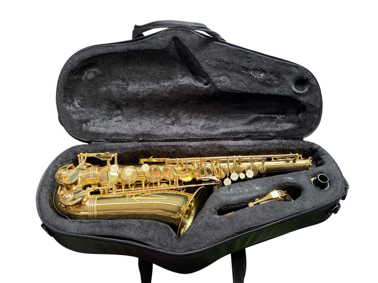 Trevor James Alphasax