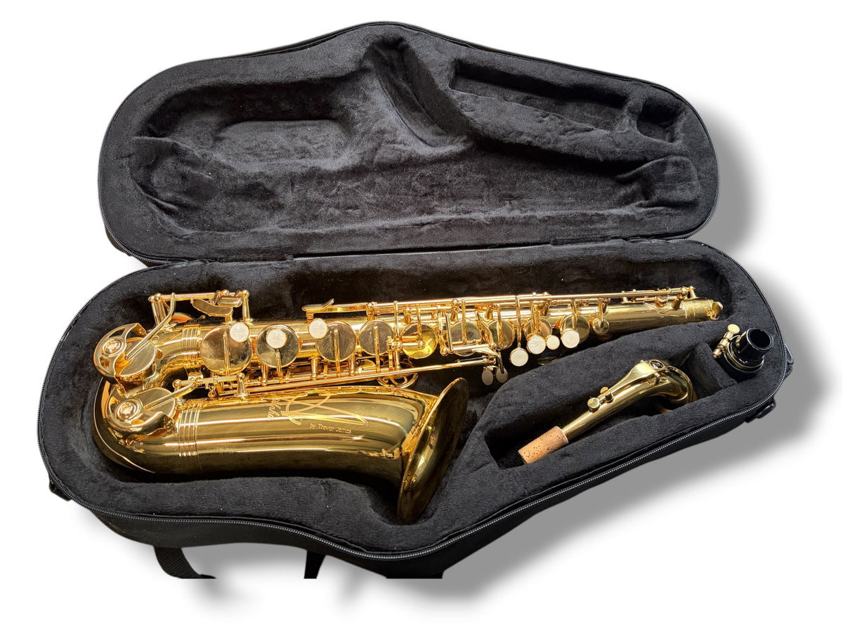 Trevor James Alphasax