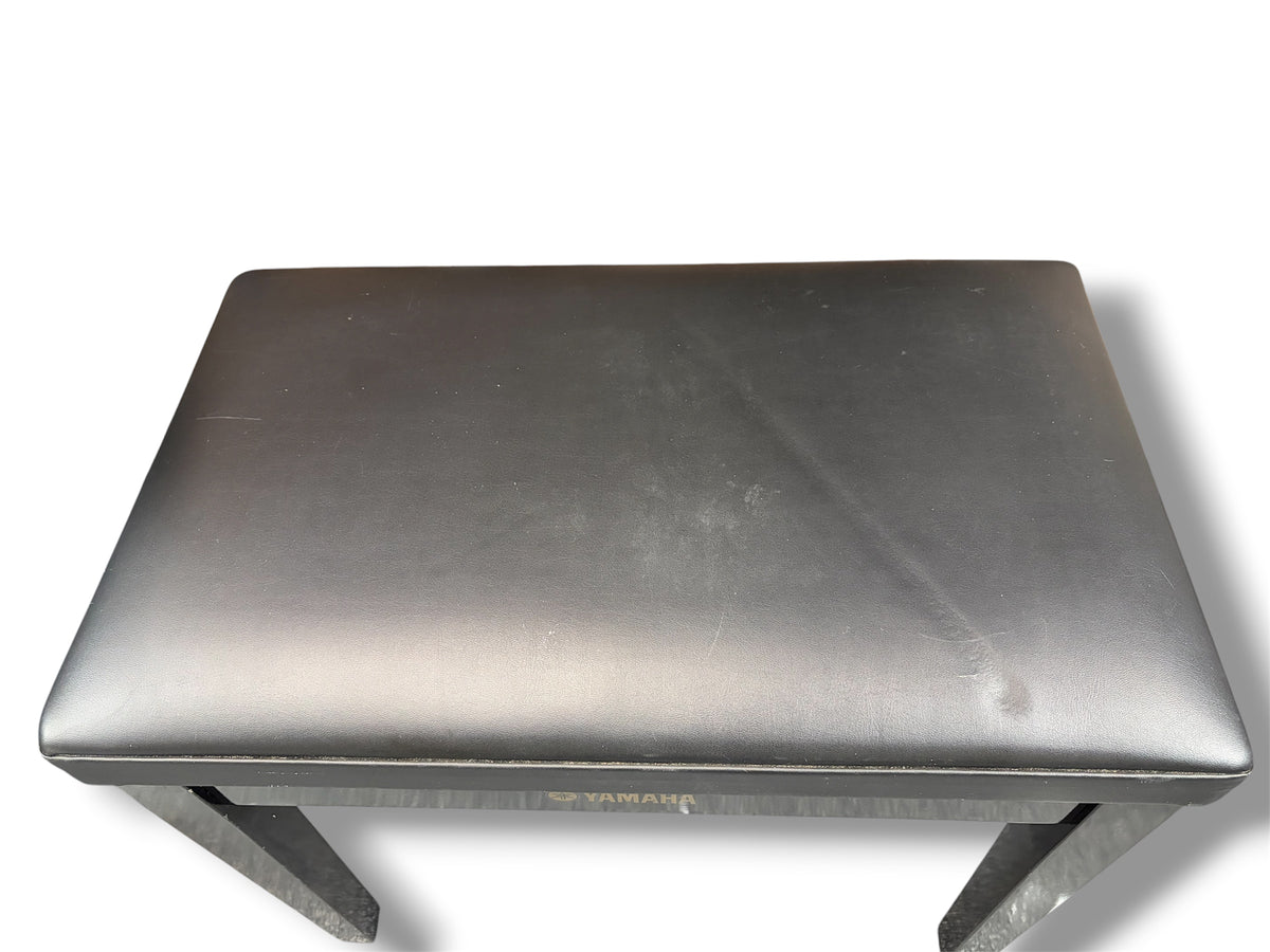 Yamaha GTB Polished Black Piano Stool. Display stock