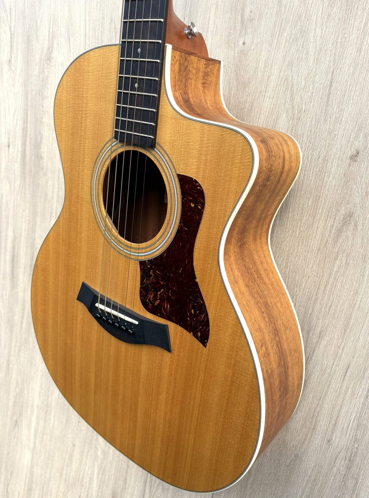 Taylor 214CE Grand Auditorium 2019
