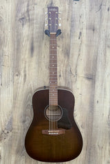 Art & Lutherie Americana Bourbon Burst Q1T