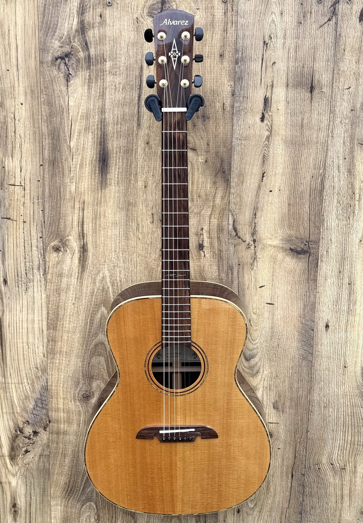 Alvarez MFA70 Masterworks Folk OM Acoustic