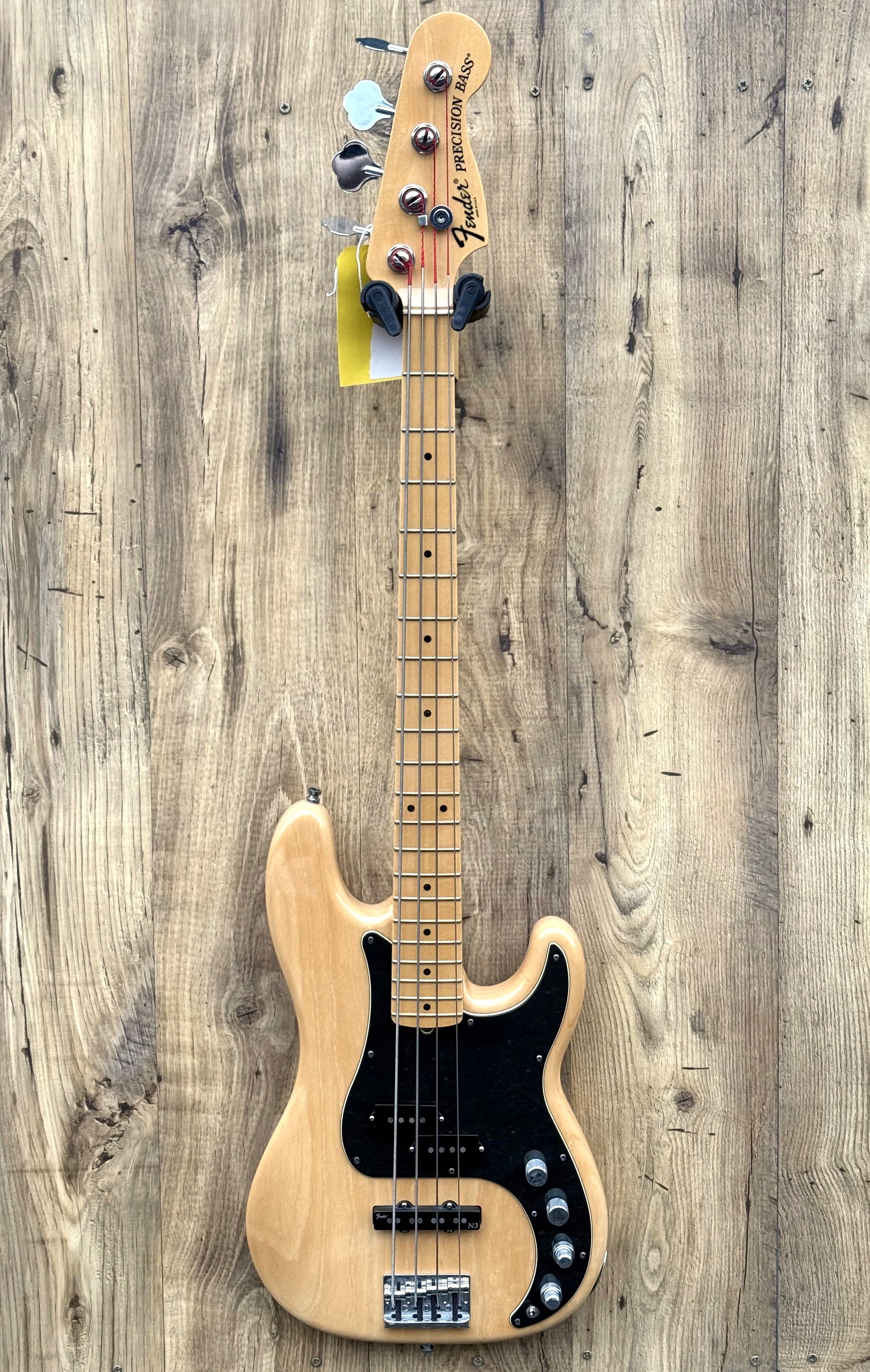 Fender American Deluxe Precision Bass Ash Natural 2010 – Reidys