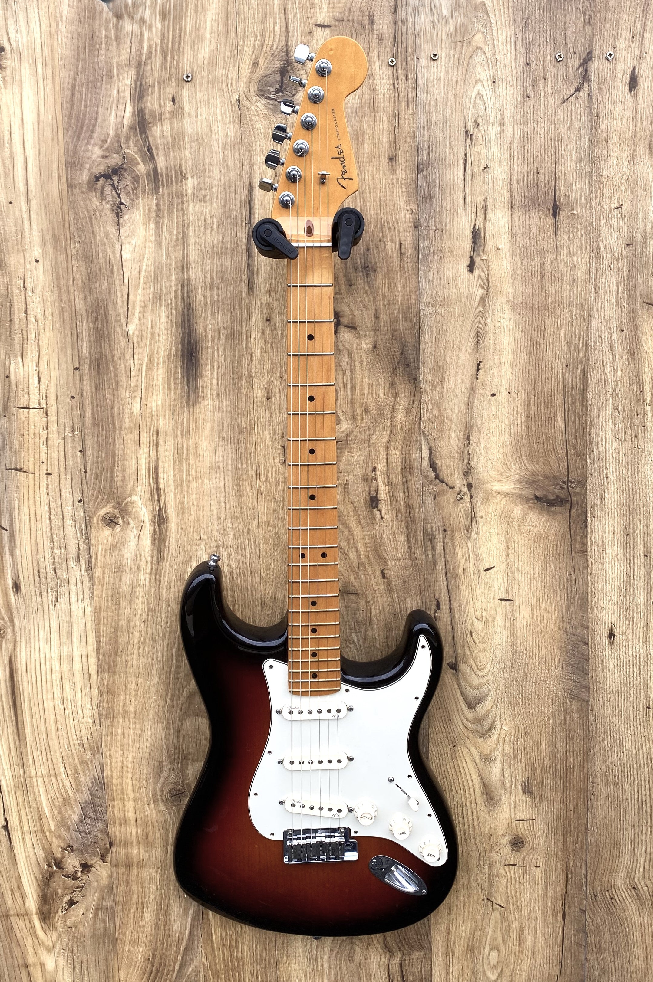 Fender American Deluxe Strat 2013 MN 3-Colour Sunburst – Reidys