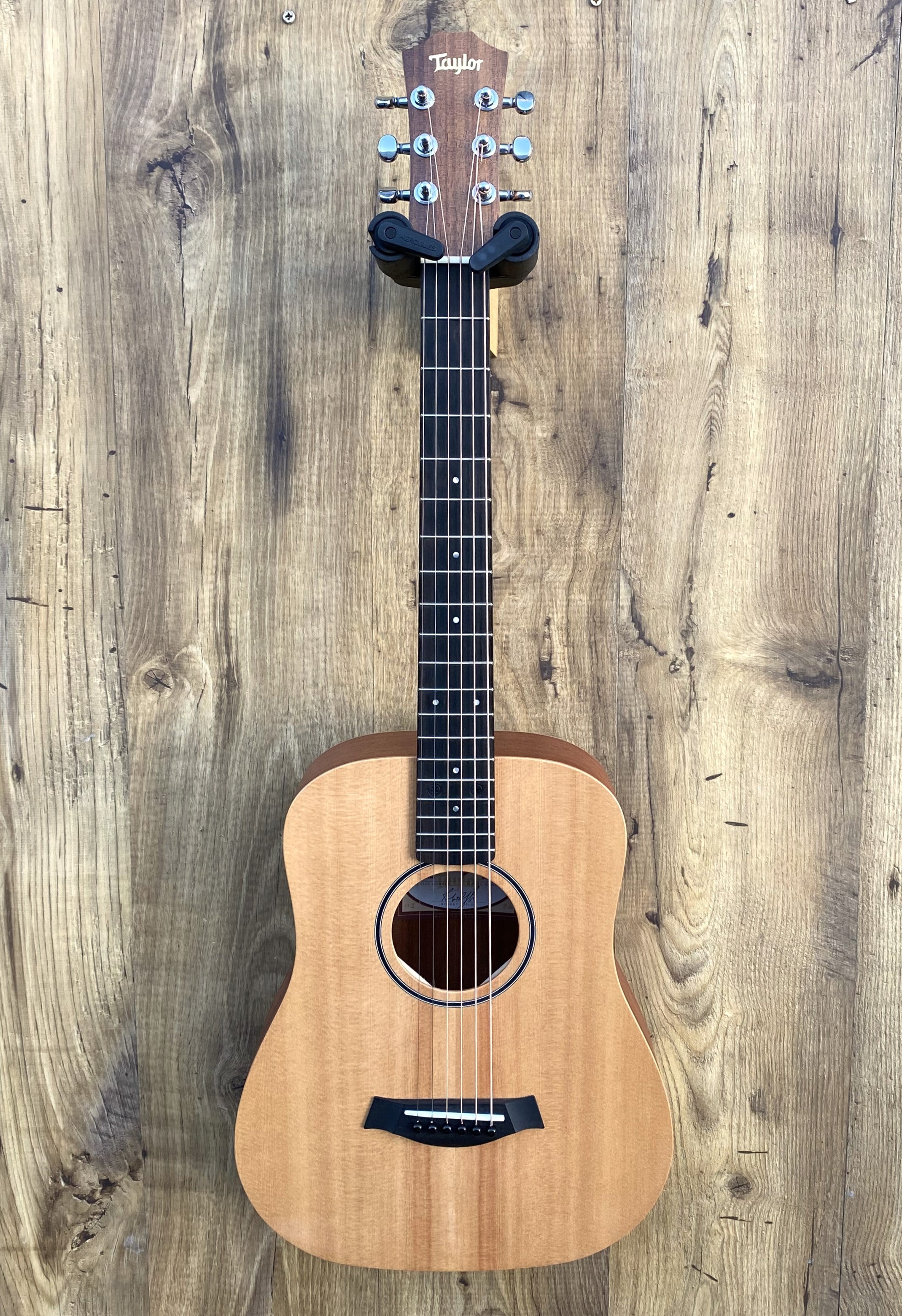 Taylor BT1 Baby Taylor Left Hand – Reidys Home Of Music
