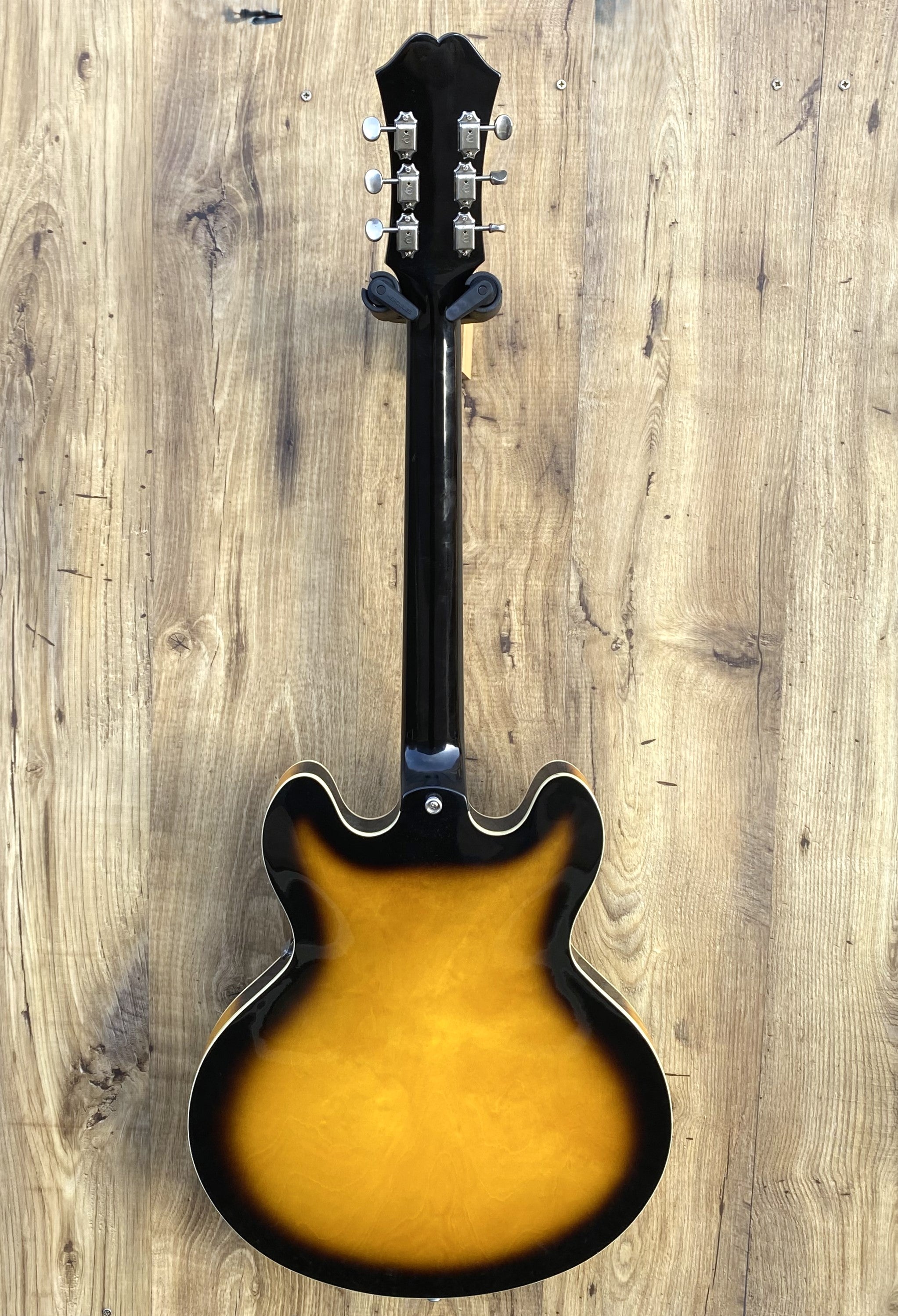 Epiphone Casino 2009 Vintage Sunburst With Bigsby – Reidys Home Of